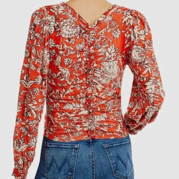 Free People Women's Red Floral Knit Blouse Top Size XS - Picture 2 of 7